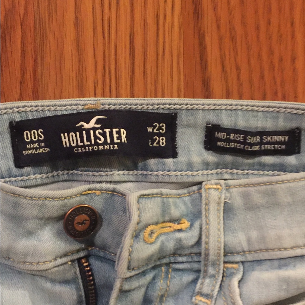 Hollister pants